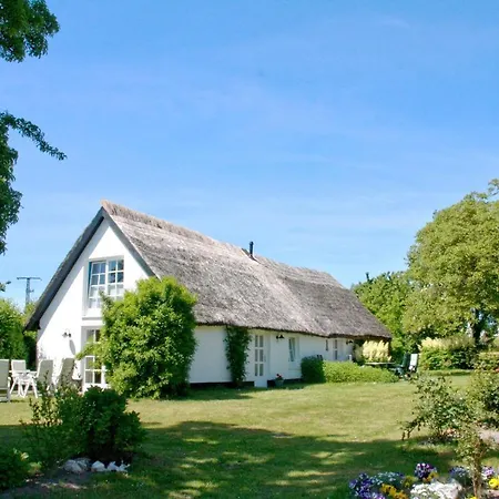 アパート Gutshof Ostseeblick Ferienwohnung 01