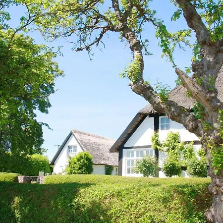 Gutshof Ostseeblick Ferienwohnung 01 アパート *