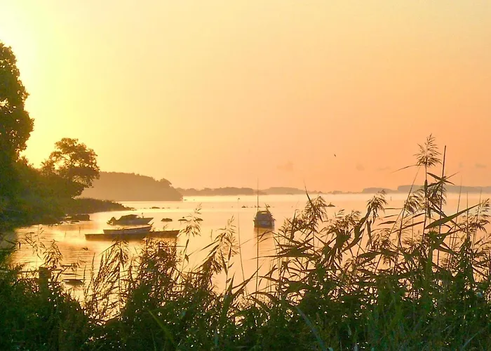 Gutshof Ostseeblick Ferienwohnung 01 *